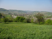Blick von der Stra�e Schallsingen - St.Johannis Breite nach Westen auf Obereggenen am 19.4.2007