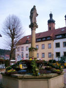 Osterbrunnen in St.Peter 4/2007 Foto: Monika Rombach