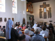 F�rbitten in der Kapelle des Kloster Karmel am 23.4.2007