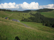 Blick vom Silbereckle nach Osten über die Erlenbacher Hütte am 26.8.2007