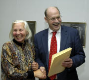 Konrada Lehr erh�lt das Bundesverdienstkreuz von Regierungspr�sident Sven von Ungern-Sternberg - 12/2007