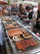 Wurststand am Freiburger M�nster am 4.10.2007