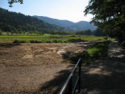 Blick vom Wonnhalde-Waldparkplatz nach S�dosten �ber St.Lioba zum Kybfelsen am 22.9.2007