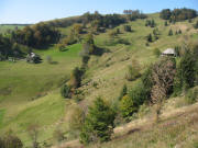 Blick nach Westen zum Schniederlihof (rechts) und s'Gegendrum (links) am 23.9.2007