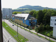 Blick vom Sonnenschiff �ber die Merzhauser Strasse nach S�den zum Sch�nberg am 22.9.2007