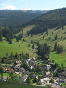Tele-Blick von der Schanz nach Osten �ber Muggenbrunn zum Radschert on Todtnauberg am 24.8.2008