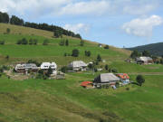 ele-Blick �bers Gartenb�chle nach Nordosten auf Oberh�user am 24.8.2008 - vorne rechts Maier-Hof, dar�ber s'Karle