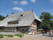 Blick nach Norden zur Terrasse vor dem Raimartihof am 29.8.2008