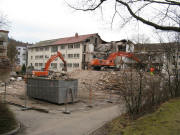 Blick von der Dreisam nach S�dwesten zum Emmi-Seeh-Heim am 23.12.2008