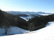 Blick vom Kapfenmathishof nach S�dwesten �ber Oberibental zu Feldberg und Schauinsland am 23.12.2008