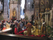 Blick nach Osten im Freiburger M�nster am 30.12.2008 um 13 Uhr