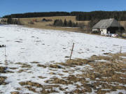 Blick nach Westen �ber das Hofh�usle zum Hellewanderhof am 18.2.2008