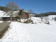 Blick nach Nordosten zum Schwabenhof am 3.2.2008