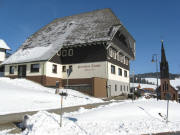 Blick nach Nordosten zum Ferienheim Tr�uble in Waldau am 3.2.2008