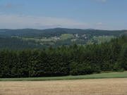 Tele-Blick von H�chenschwand nach Weisten auf Urberg am 25.7.2008