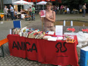 B�cherverkauf von AMICA e.V. zugunsten Fl�chtlingscamp Dheishe in Pal�stina am 23.6.2008 beim PH-Sommerfest