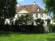 Blick nach Westen zum Schlo� in Oberrimsingen am 1.5.2008