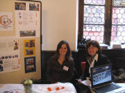 Zwei engagierte Freiburger "Stifterinnen" beim Stiftungstag 24.10.2008: Beate Hagel (Chelius-Stiftung) links und Karin Staebe (Thomas-Staebe-Stiftung)