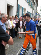 "Die B�chlewelle" - ein wahrhaftiger B�chleputzer erh�lt oder zahlt einen Obulus?