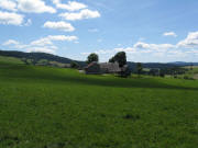 Blick nach Osten �ber den Kernenhof in Richtung Wei�tannenh�he am 26.7.2009