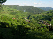 Blick von der R�ttener H�he nach S�dosten �ber Wieden und Laitenbach am 18.5.2009