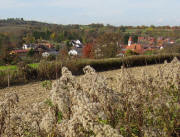 Blick nach Nordwesten �ber Ettenheimweiler zum Heubergturm am 27.10.2009