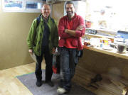 Markus Wolf und Dr. Georg L�ser am 7.11.09 auf der Gr�nspecht-Reihenhausbaustelle 