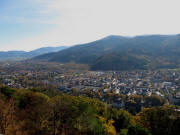 Blick vom Schlossbergturm am 31.10.2009 nach Osten ins Dreisamtal