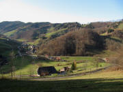 Blick von der Strasse zum Wiedener Eck nach S�den �ber Spielweg in Richtung Unterm�nstertal am 19.11.2009