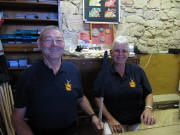 Roswitha und G�nter M�ssner am 6.9.2009 beim Hochburgfest "am K�ssle"