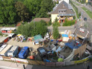 Vauban-Wagenburg am 23.9.2009: Blick bers besetzte Gelnde zur Susi