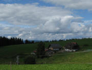 Blick vom Höhenweg nach Nordosten zum Facklerhof am 29.8.2010