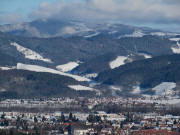 Tele-Blick vom Gost  nach Norden über Kirchzarten zum Kandel am 4.1.2010