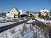 Blick nach Norden zum Ortseingang Zarten am 2.1.2010 - Resenhof links