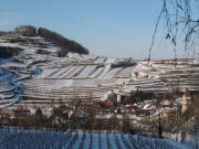 Tele-Blick von der Castellbergh�tte nach Norden zum Schlossberg am 4.12.2010