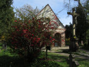 Alter Friedhof in FR-Herdern am 8.4.2011- Blick nach Norden zur Michaelskapelle
