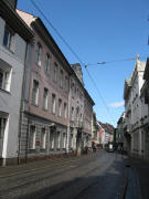 Blick nach Westen zum Landgericht (links) in der Salzstrasse am 12.6.2009