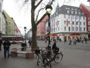 Blick nach Norden zur neuen Bank am Bertoldsbrunnen 16.3.2011