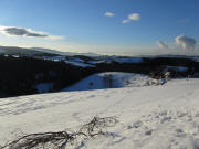 Blick �ber den Brosihof nach S�dwesten zum Steighof am 3.1.2011 - links der Schauinsland