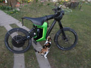 Elektro-Moped von Elmoto f�r ca 4000 Euro am 16.3.2011