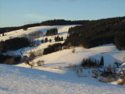 Blick nach Norden vom Zwerisberg am 3.1.2011 auf Oberibental: Luxhof (rechts), Dischenh�usle (oben Mitte)