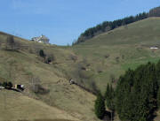 Blick nach Westen zum Wiesler-Hof am 24.3.2011 - Breitnauer Kopf rechts