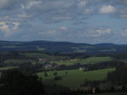 Tele-Blick vom oberen Fahrenberg nach Nordosten am 18.7.2011 zu Neuhäusle