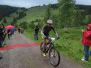 Ultra Bike beim Stollenbach am 19.6.2011: Regen, K�lte, Applaus